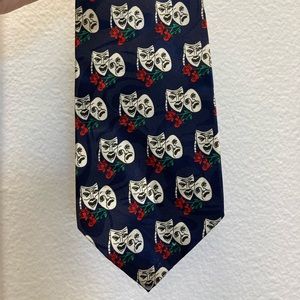 Men’s Drama Theatre Tie